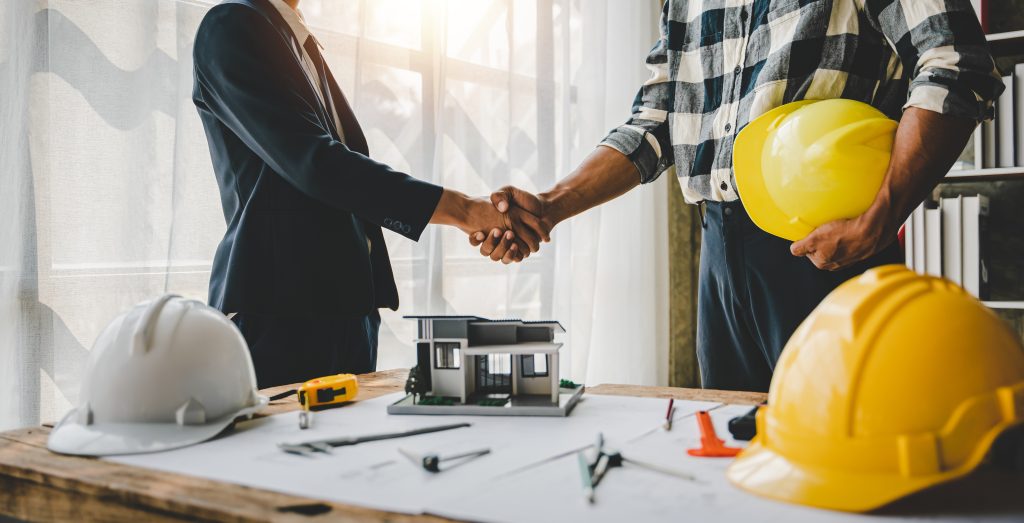 Hiring a Building Contractor in the UK